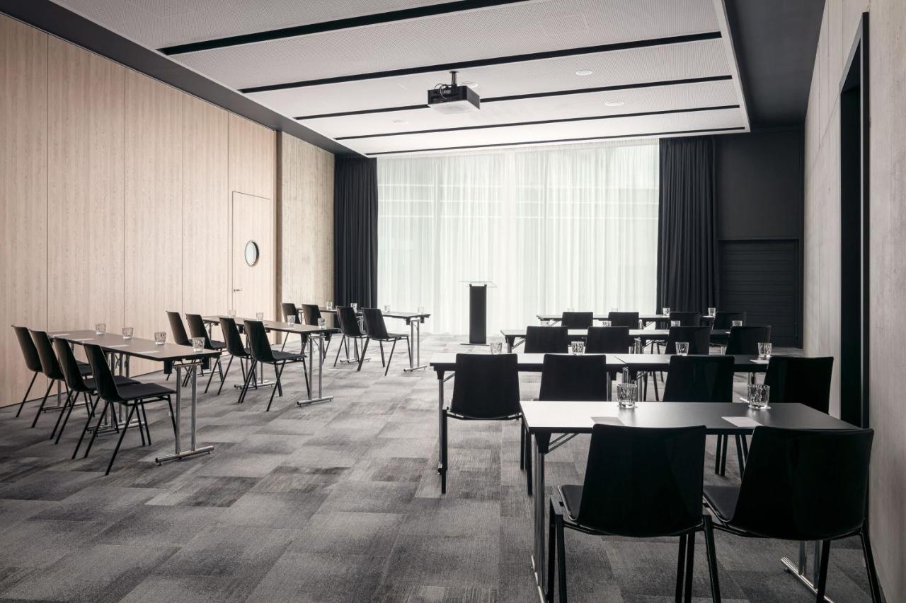 Stages Hotel Prague, A Tribute Portfolio Hotel Luaran gambar