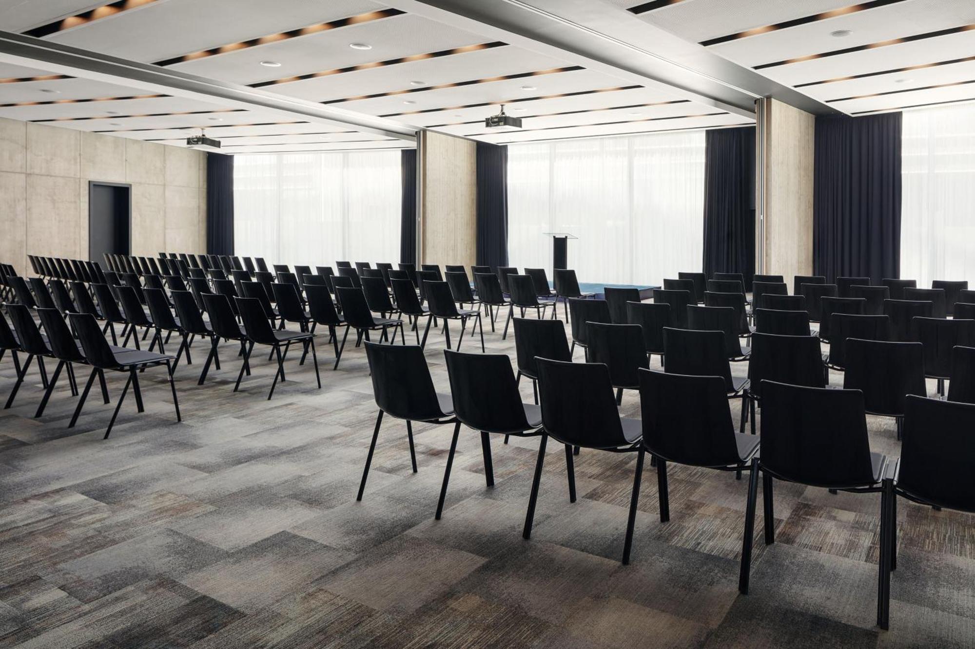Stages Hotel Prague, A Tribute Portfolio Hotel Luaran gambar